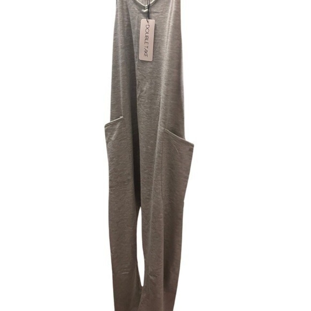 Double Take Full Size V-Neck Sleeveless Jumpsuit with Pockets.  Size‎ L - Picture 4 of 8